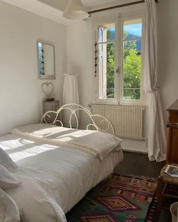 Bed & Breakfast At No3